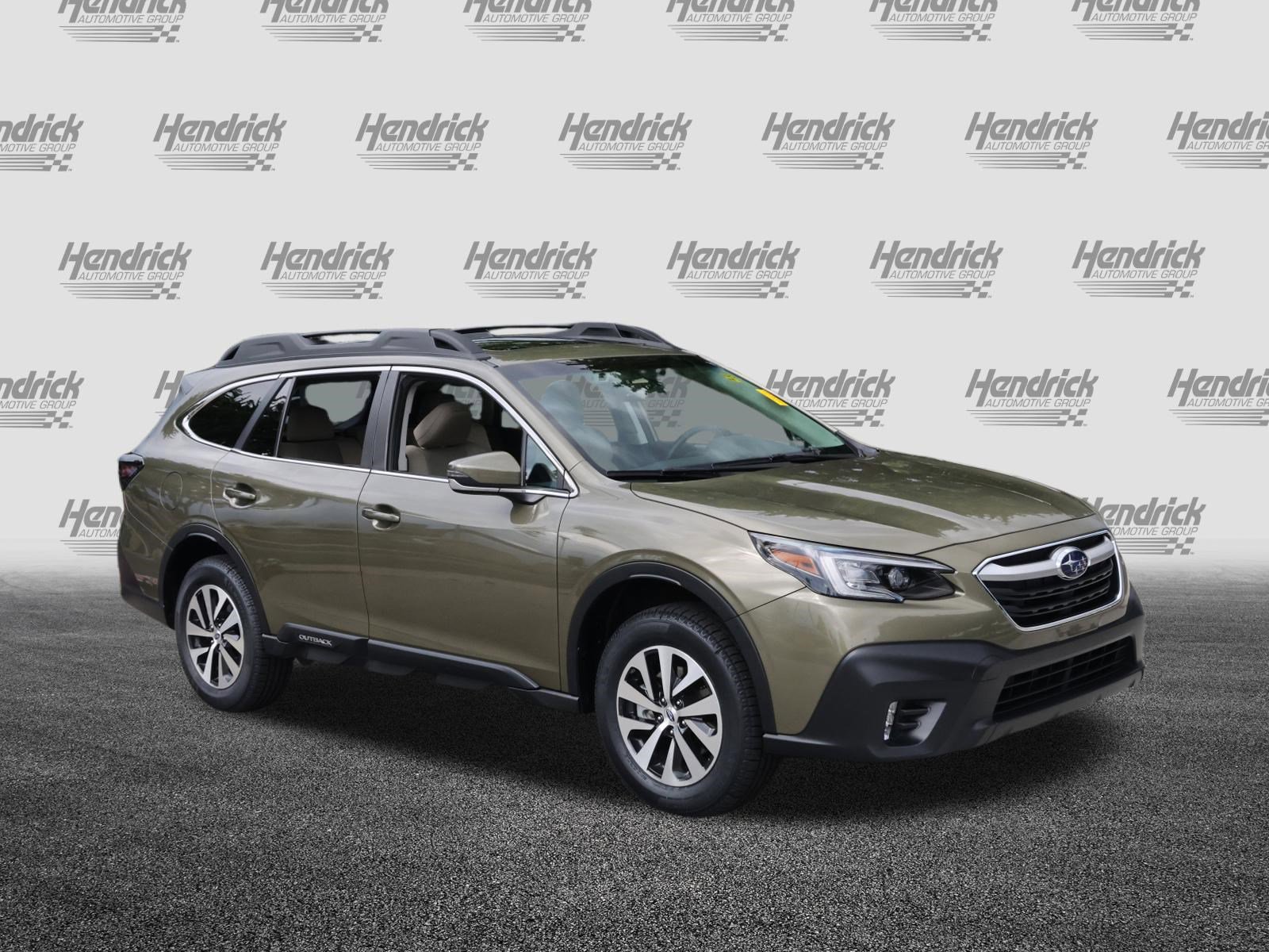 Used 2022 Subaru Outback Premium AWD/4WD image 2
