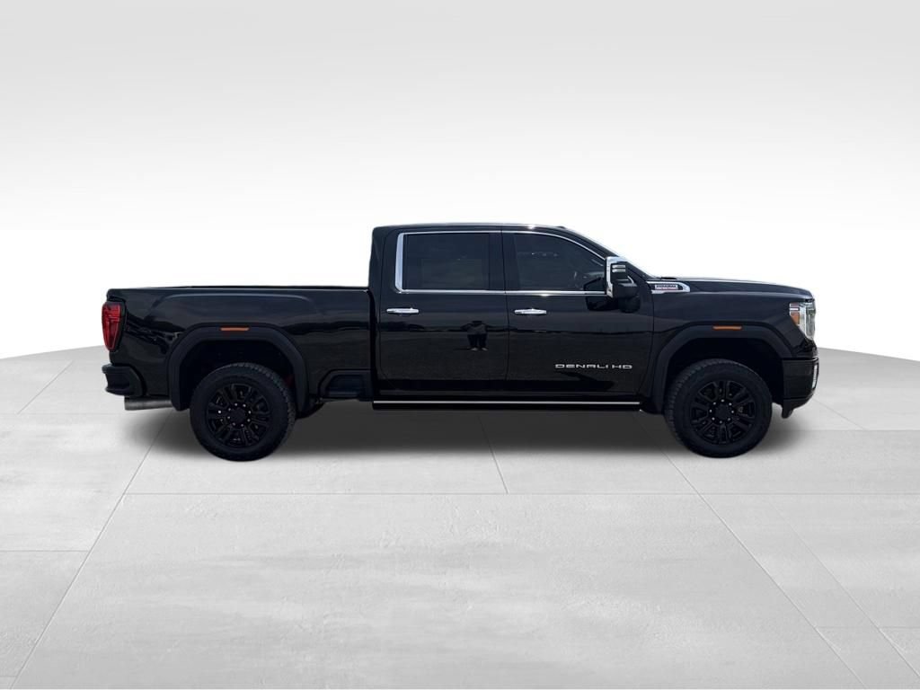 Used 2022 GMC Sierra 2500 Denali w/ Denali Black Diamond Edition AWD/4WD image 25