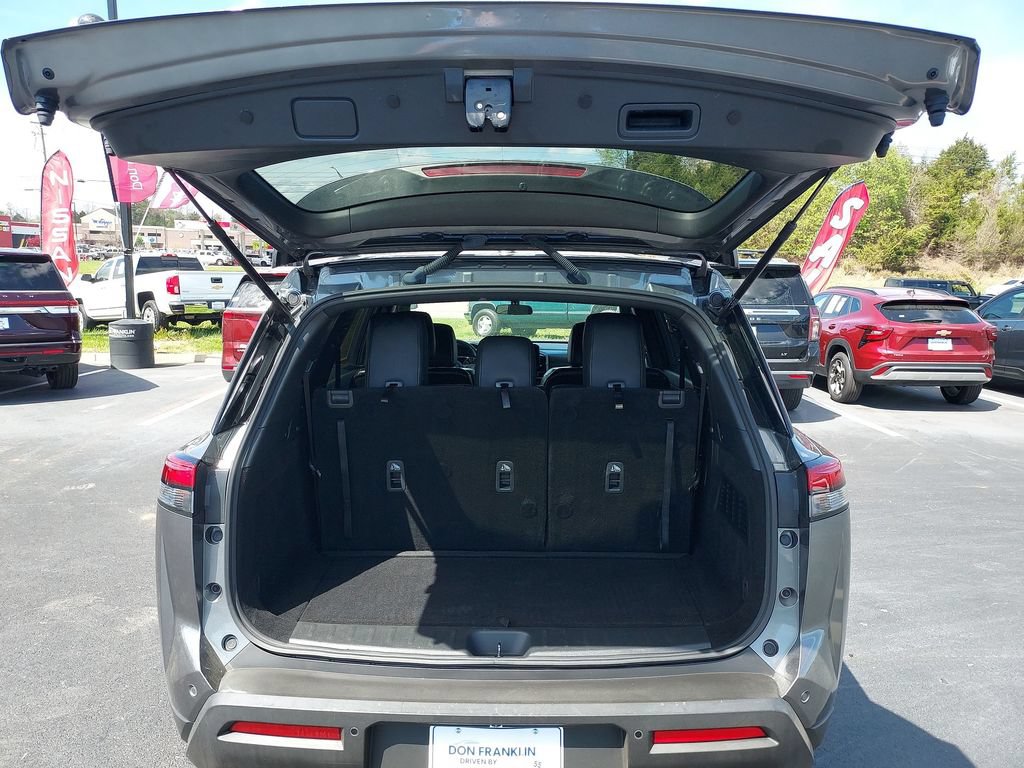 Used 2023 Nissan Pathfinder Rock Creek AWD/4WD image 29