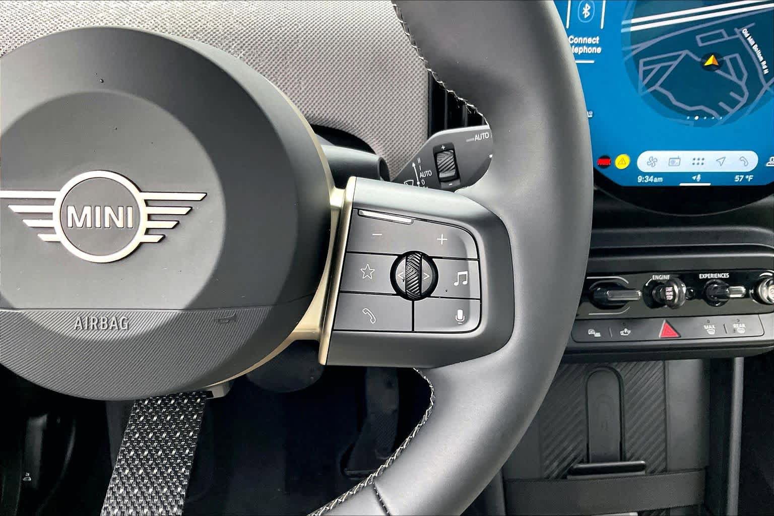 Used 2025 MINI Cooper S FWD image 24