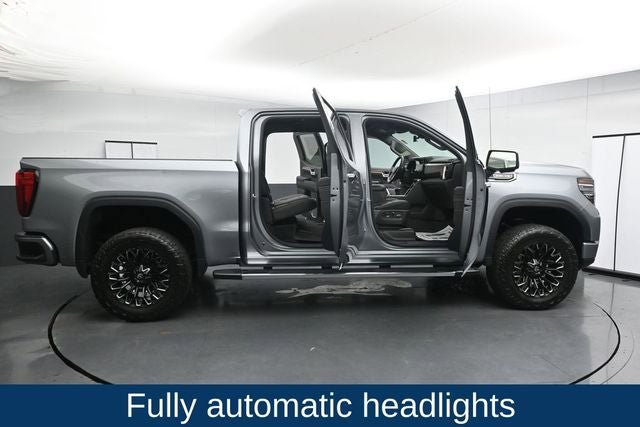 Used 2024 GMC Sierra 1500 Denali w/ Technology Package AWD/4WD image 37