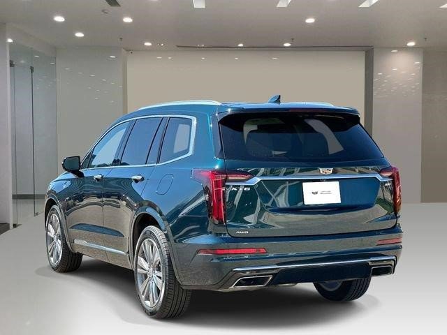 Certified 2024 Cadillac XT6 Premium Luxury AWD/4WD image 3