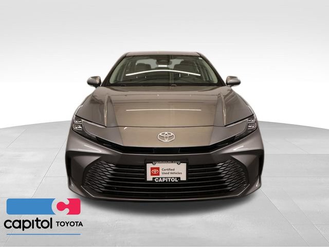 Certified 2026 Toyota Camry Hybrid AWD/4WD image 7