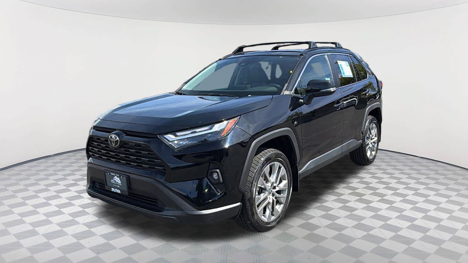 Used 2023 Toyota RAV4 XLE Premium FWD image 1