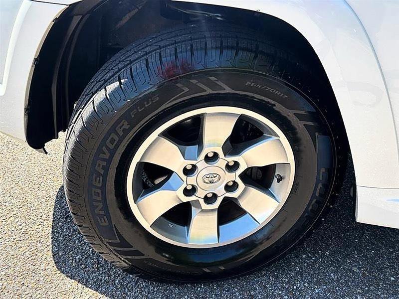 Used 2013 Toyota 4Runner SR5 w/ Convenience Pkg RWD image 49