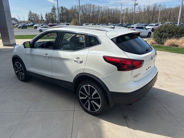Used 2018 Nissan Rogue Sport SL w/ SL Premium Package image 5