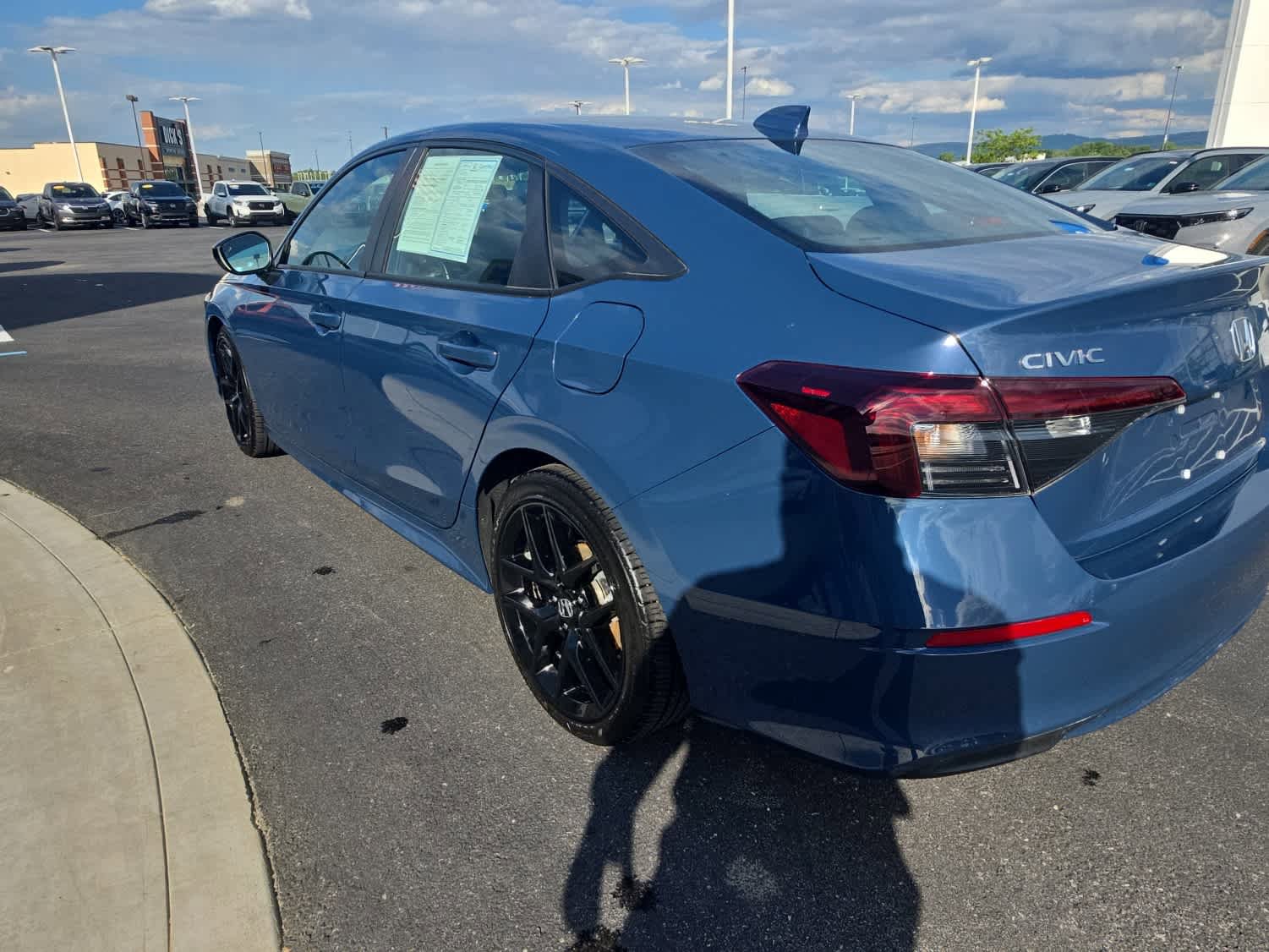 Certified 2025 Honda Civic Sport image 6