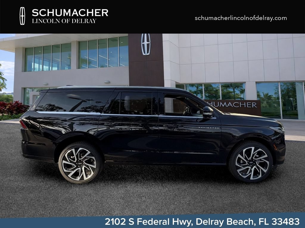 New 2026 Lincoln Navigator L Black Label AWD/4WD image 8