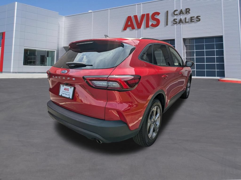 Used 2025 Ford Escape ST-Line FWD image 6