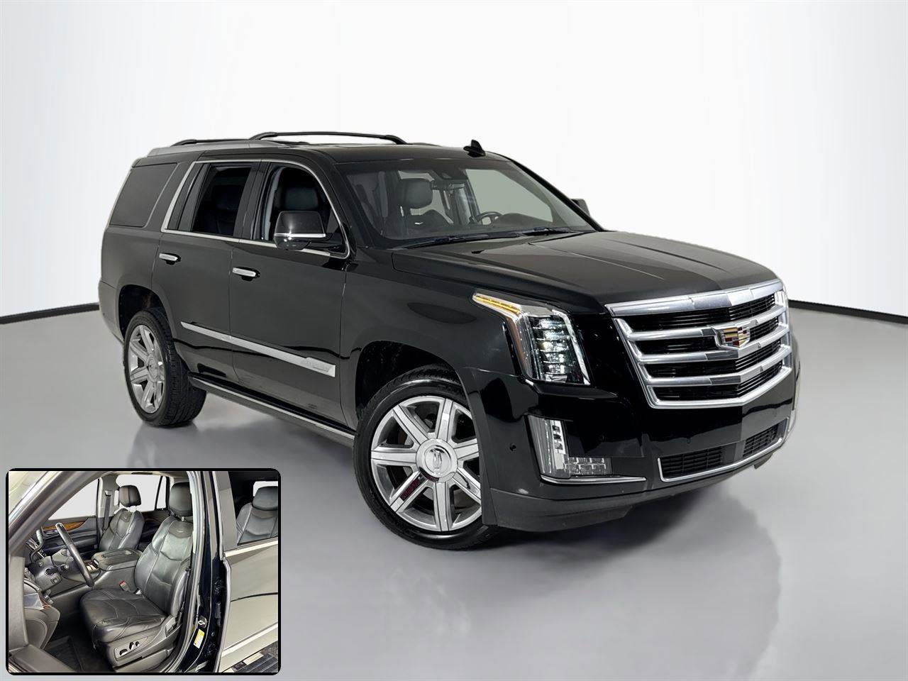 Used 2018 Cadillac Escalade Premium Luxury AWD/4WD image 2