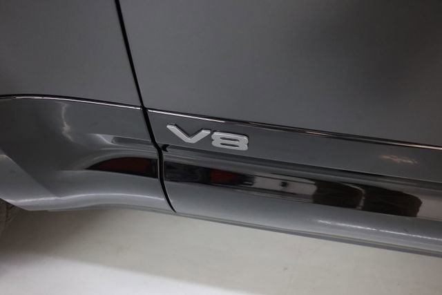 Used 2023 Land Rover Defender 90 V8 image 76