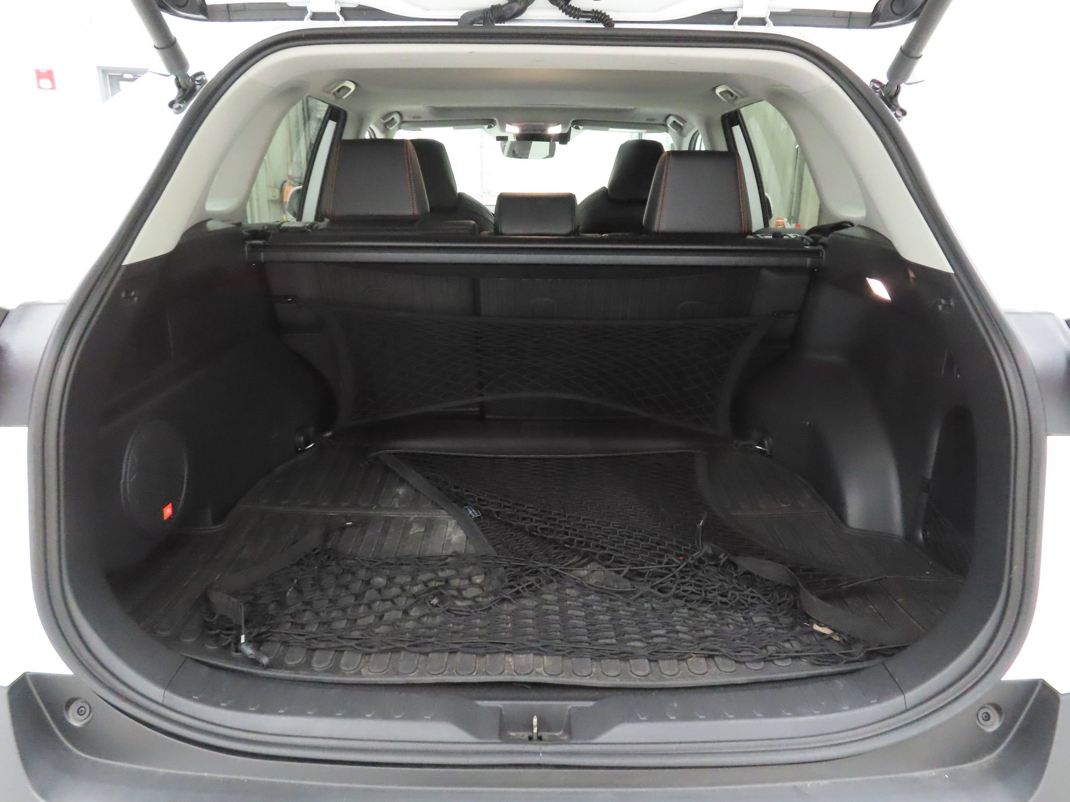 Used 2024 Toyota RAV4 Adventure w/ Convenience Package AWD/4WD image 23