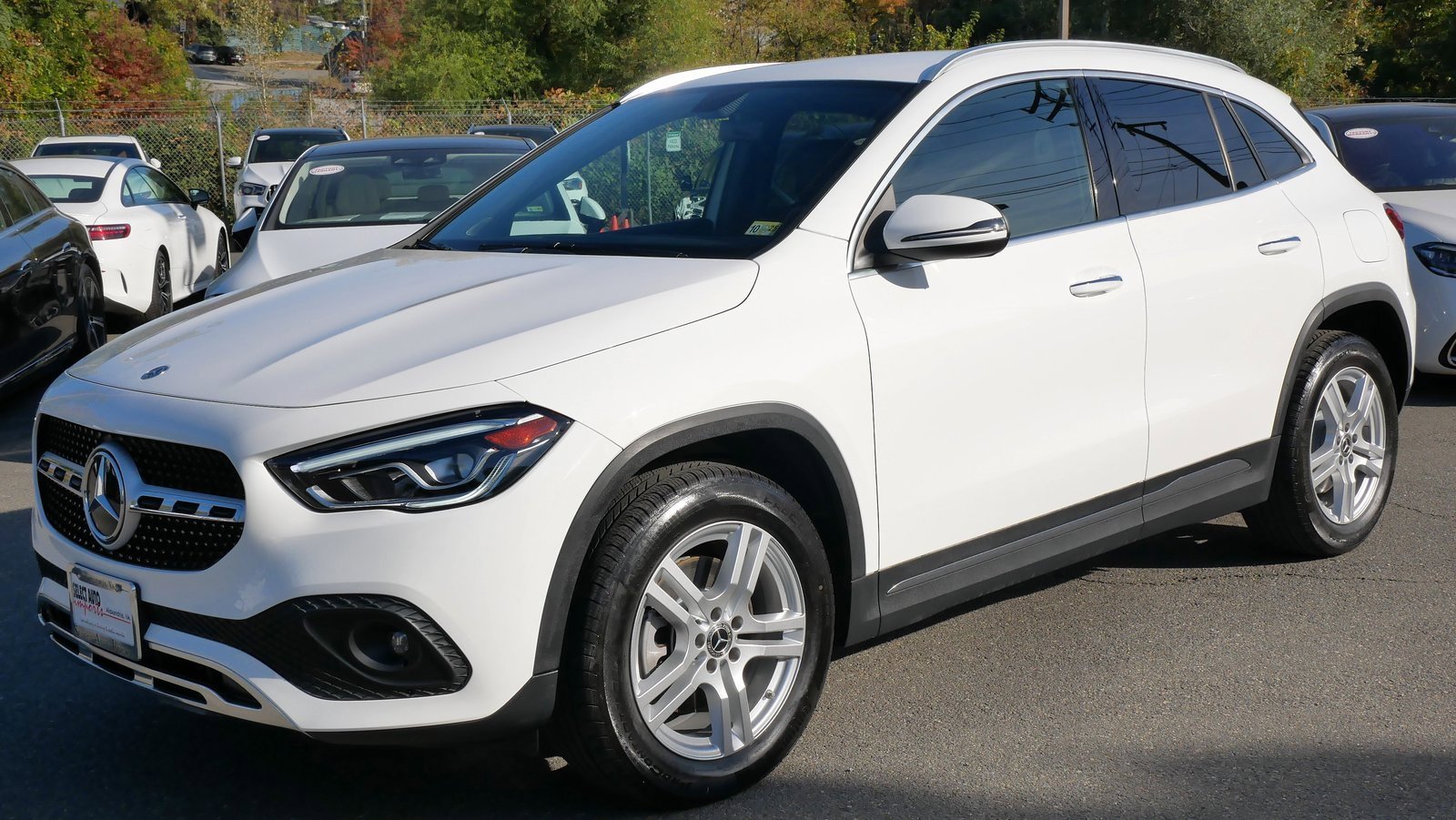 Used 2021 Mercedes-Benz GLA 250 4MATIC image 1