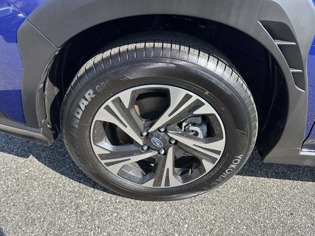Certified 2025 Subaru Crosstrek 2.5i Premium AWD/4WD image 6