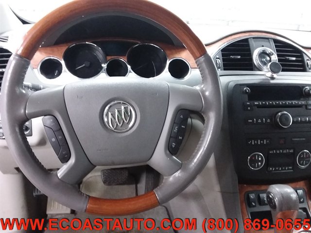 Used 2011 Buick Enclave CXL FWD image 10