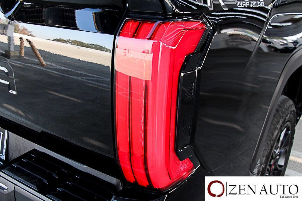 Used 2024 Toyota Tundra Limited image 43