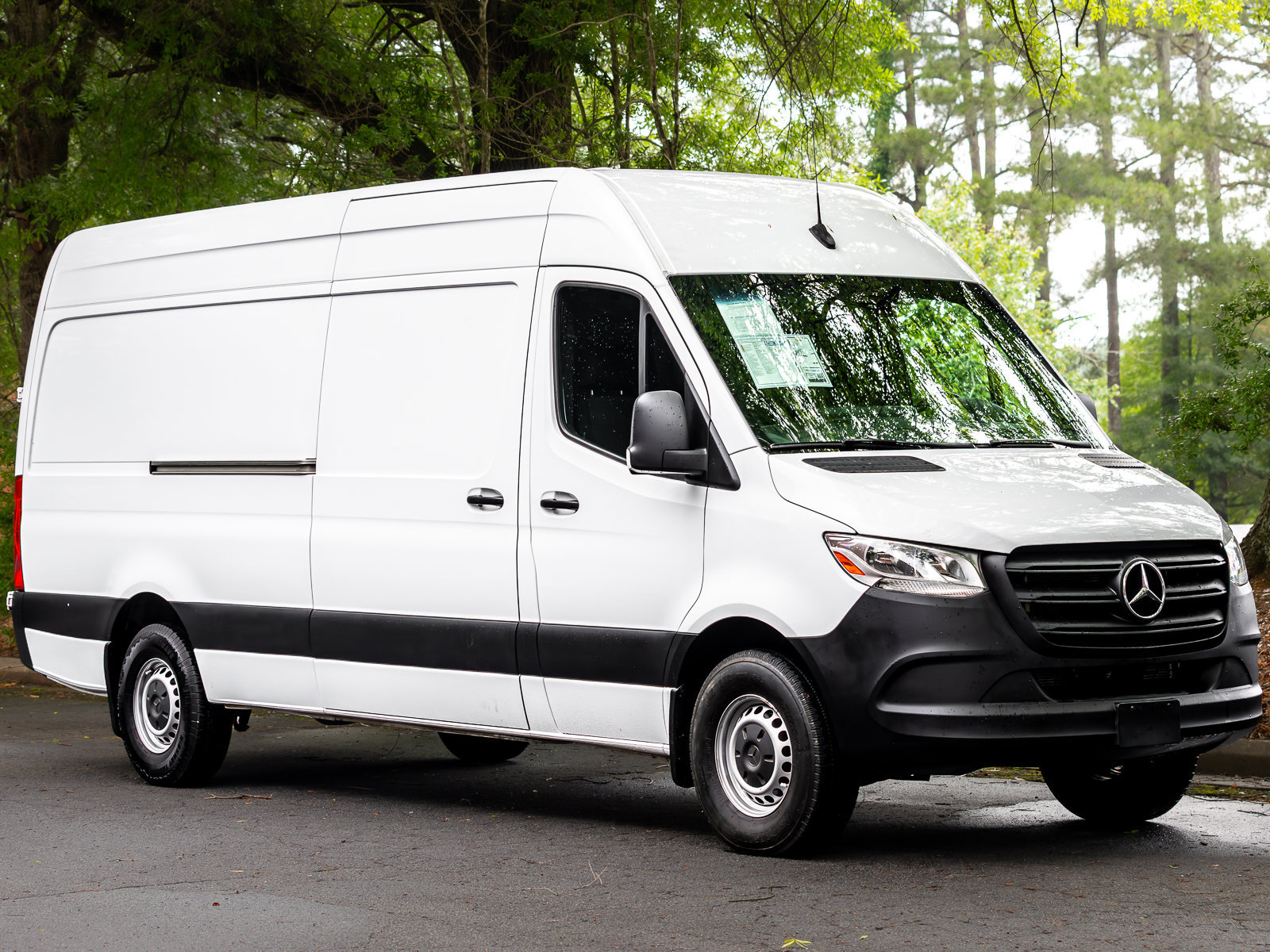 Used 2022 Mercedes-Benz Sprinter 2500 image 49