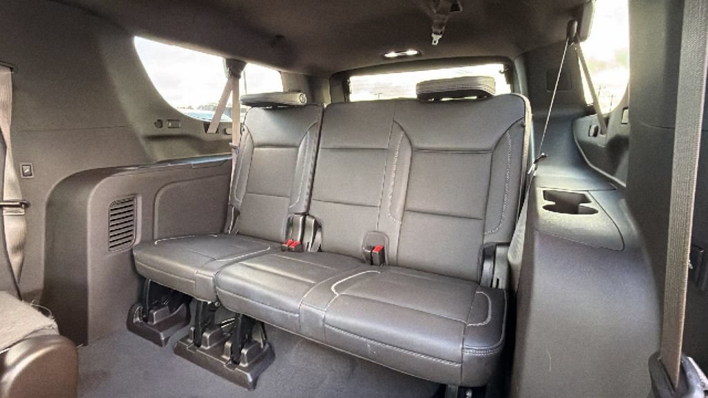 Used 2022 GMC Yukon XL Denali w/ Denali Premium Package RWD image 26