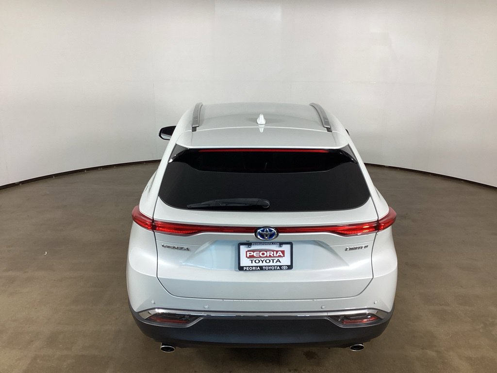 Used 2024 Toyota Venza Limited AWD/4WD image 7