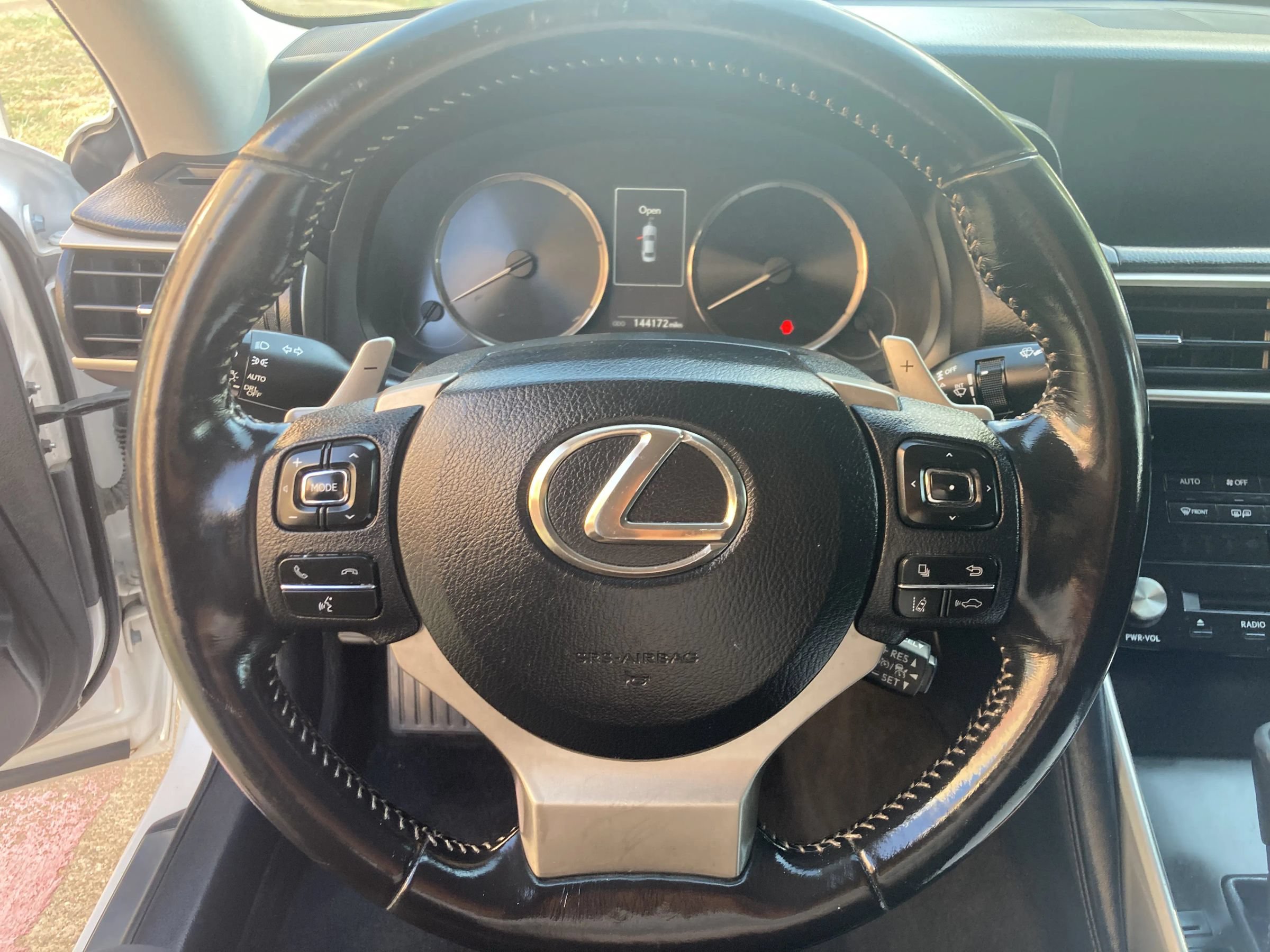 Used 2017 Lexus IS 200t RWD image 30