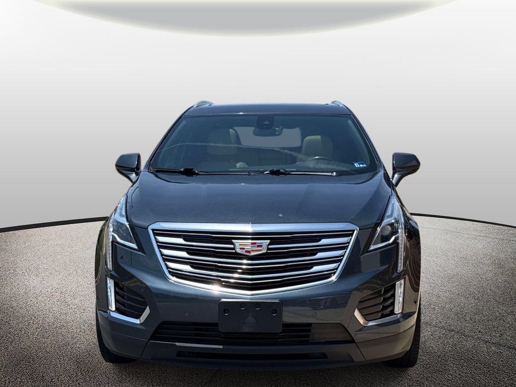 Used 2019 Cadillac XT5 Premium Luxury w/ Driver Assist Package FWD image 5