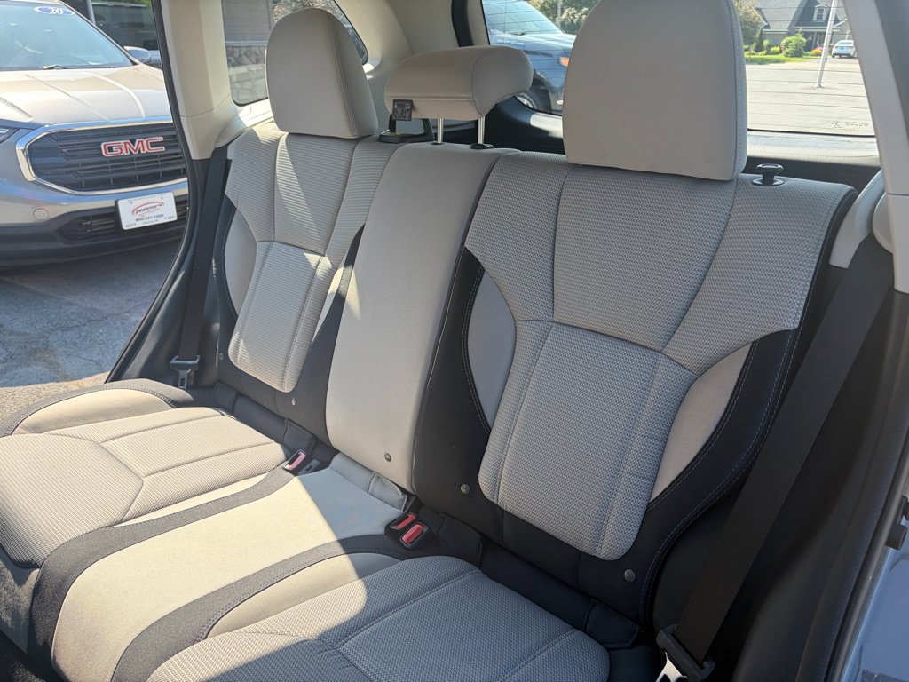 Used 2023 Subaru Forester AWD/4WD image 26