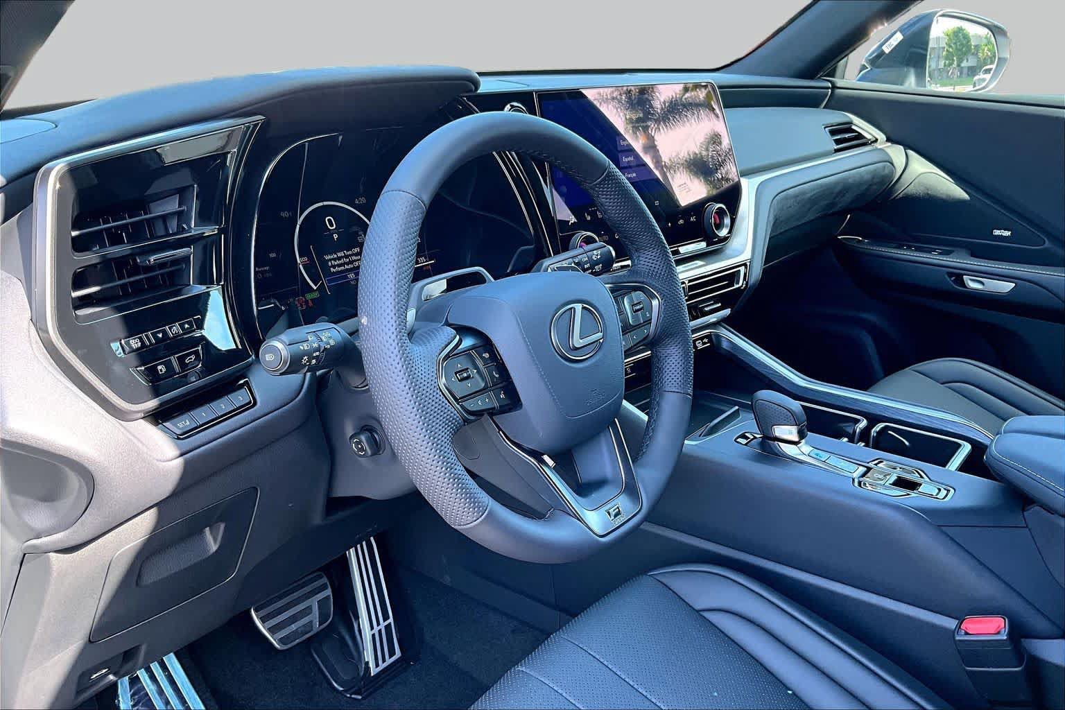New 2026 Lexus TX 500h AWD image 10