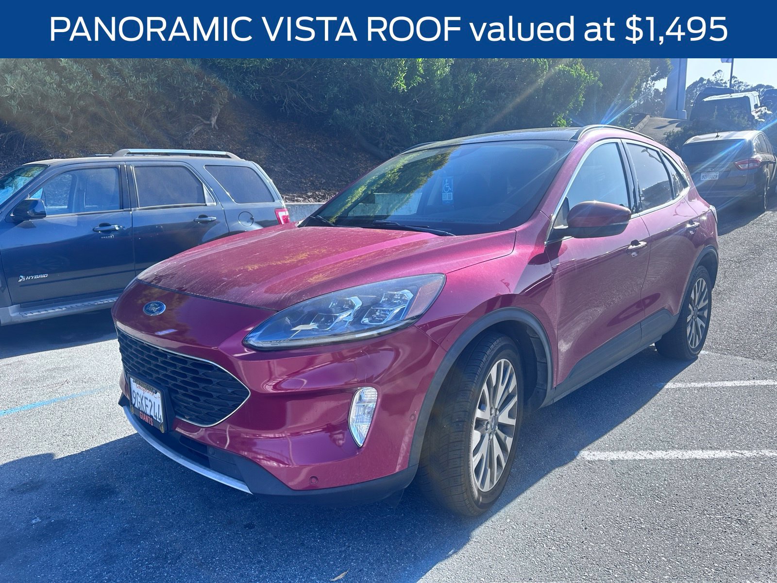 Used 2020 Ford Escape Titanium AWD/4WD image 4