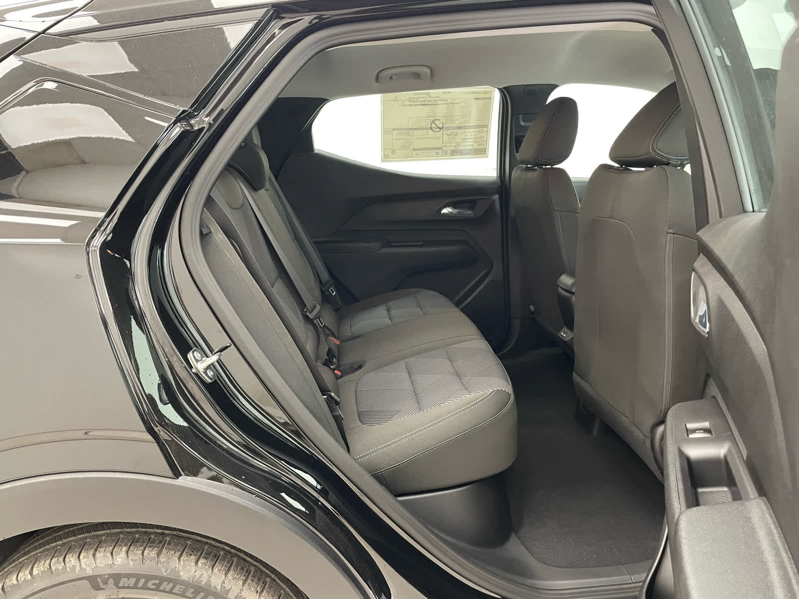New 2027 Chevrolet Bolt LT w/ Comfort Package FWD image 14