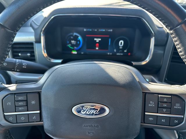 Used 2022 Ford F150 Lightning XLT image 33