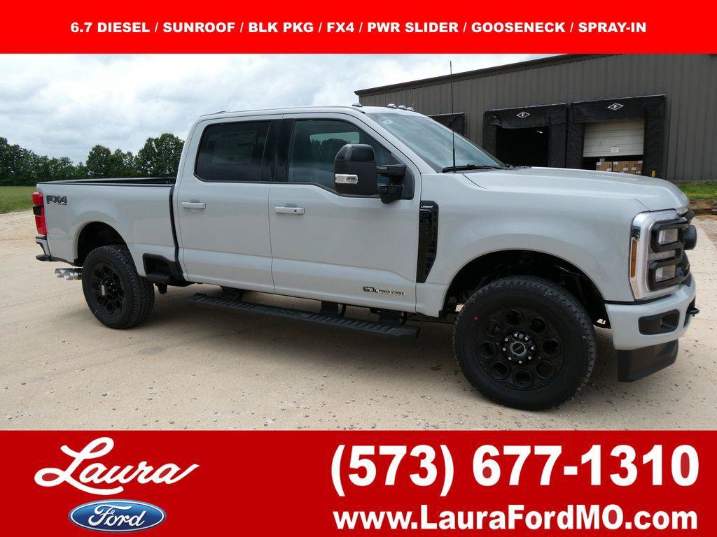 New 2026 Ford F350 Lariat w/ Black Appearance Package