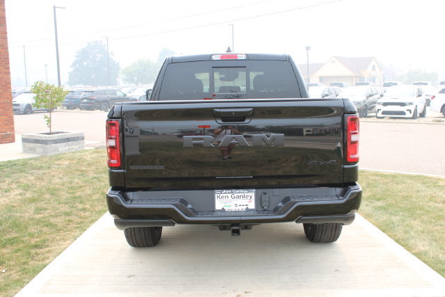 New 2026 RAM 1500 Big Horn w/ Night Edition AWD/4WD image 34