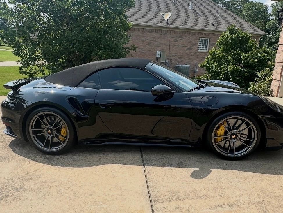 Used 2021 Porsche 911 Turbo S image 4