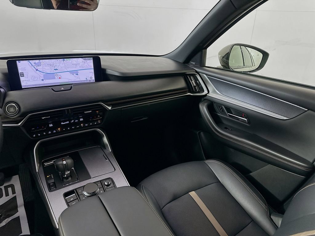 Certified 2025 MAZDA CX-70 3.3 Turbo w/ Premium Plus Pkg image 25