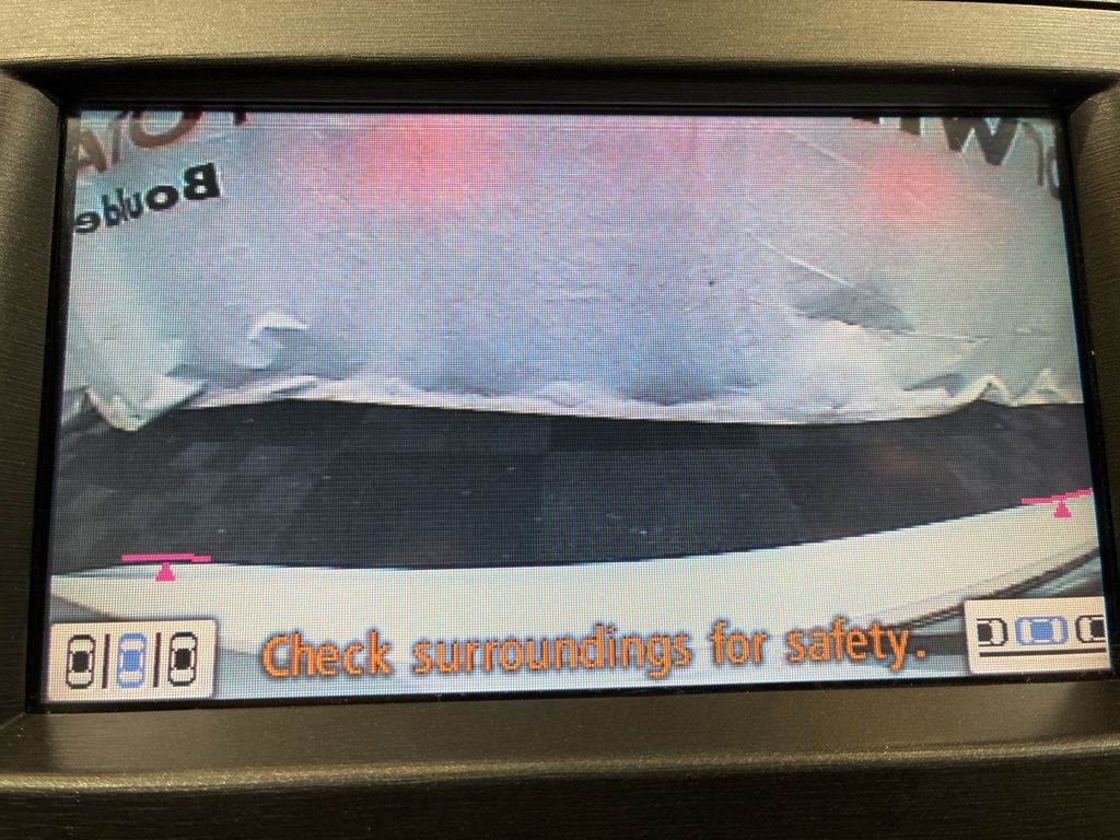 Used 2010 Toyota Prius Five image 32