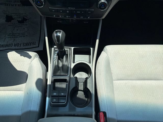 Used 2018 Hyundai Tucson Value FWD image 3