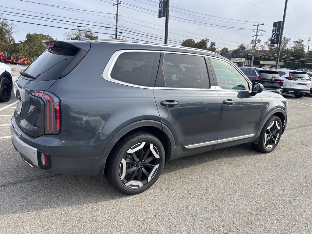 Certified 2024 Kia Telluride EX FWD image 6