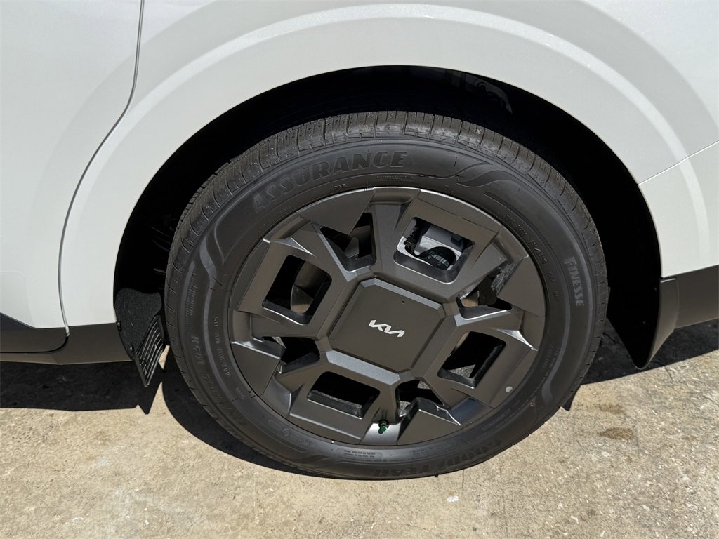 New 2026 Kia Carnival EX image 33