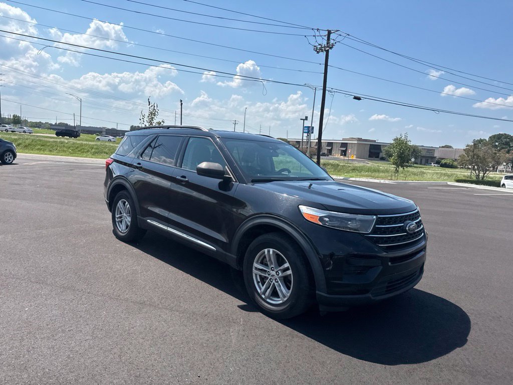 Used 2021 Ford Explorer XLT RWD image 18