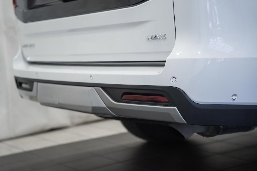 Used 2025 Ford Expedition Max Platinum AWD/4WD image 11