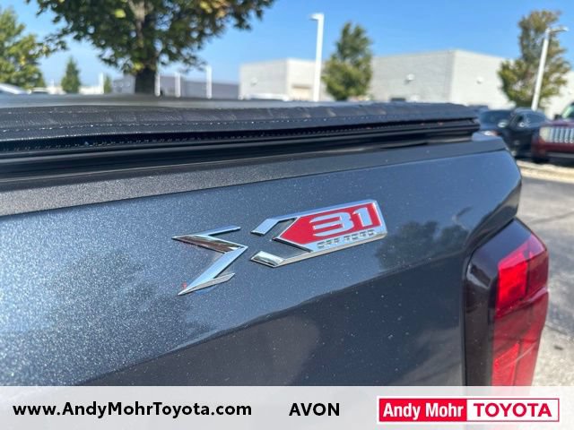 Used 2021 GMC Sierra 1500 SLT w/ SLT Convenience Package AWD/4WD image 11