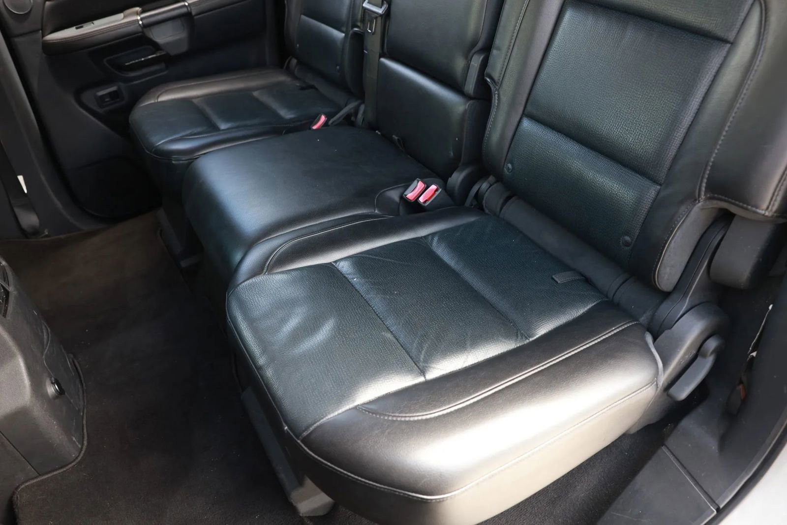 Used 2009 Nissan Armada LE RWD image 15