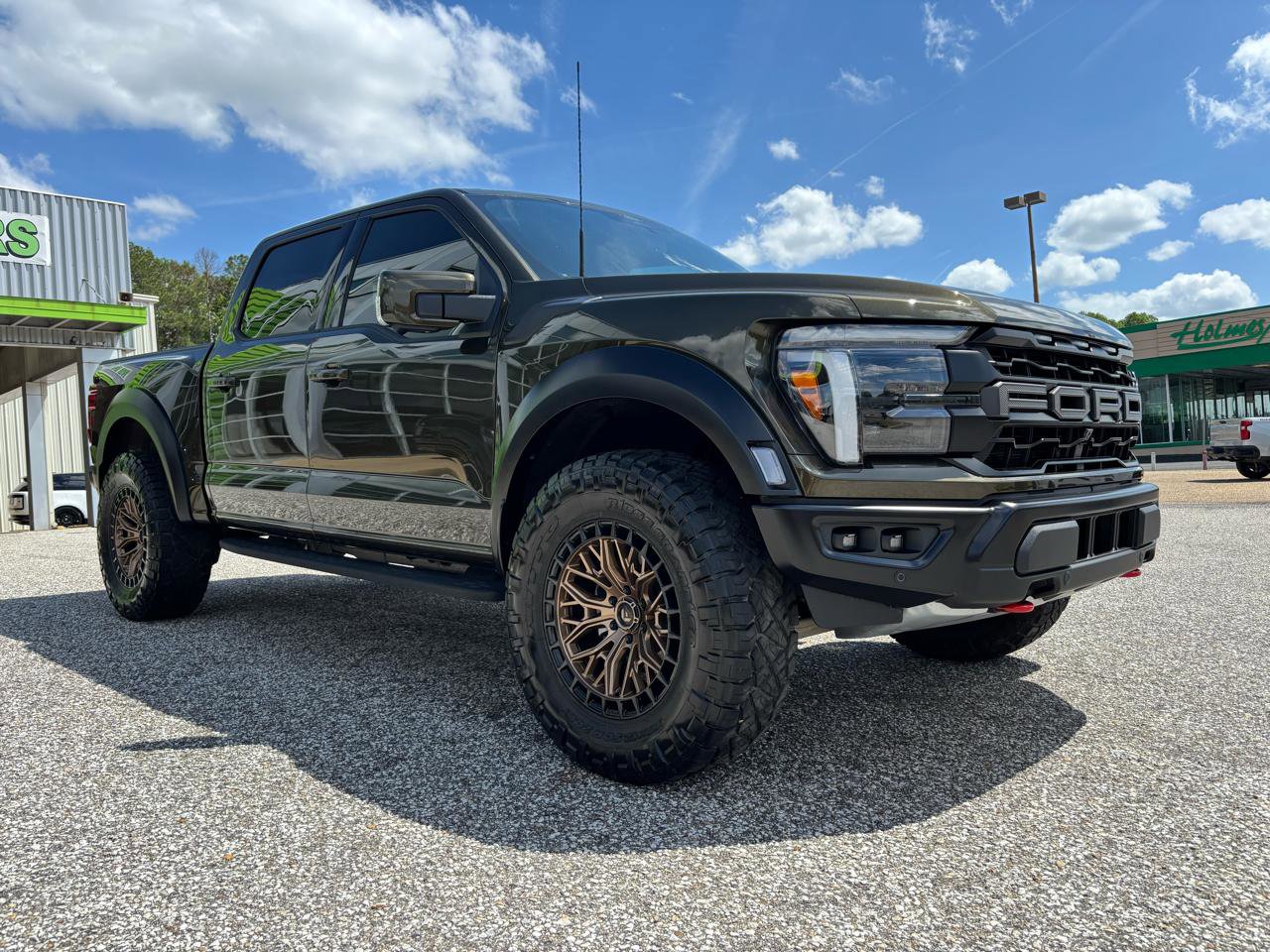 Used 2025 Ford F150 Raptor image 13