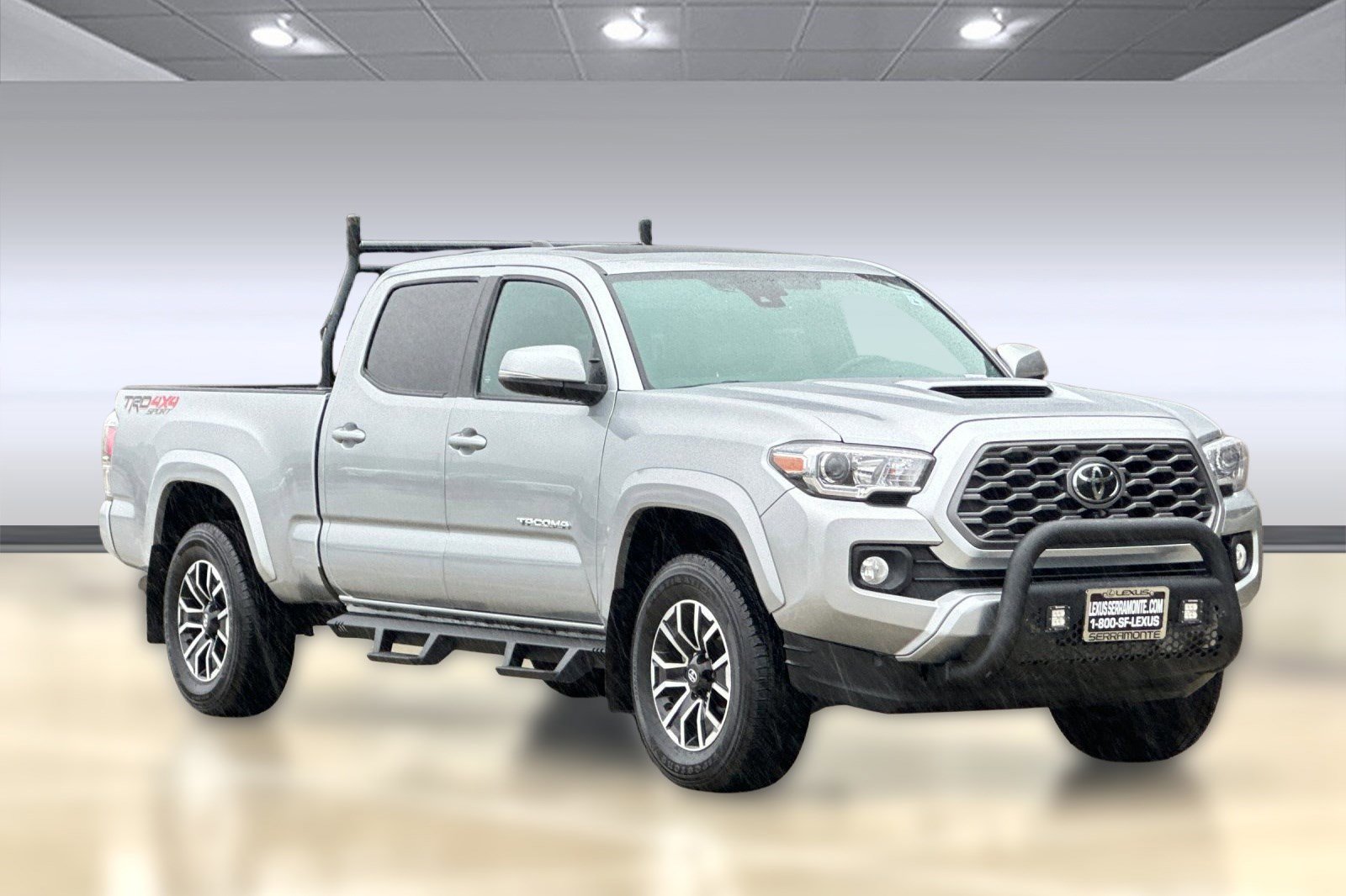 Used 2023 Toyota Tacoma TRD Sport image 7
