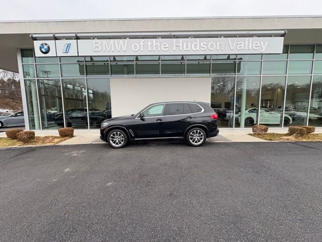 Certified 2023 BMW X5 xDrive40i w/ Premium Package