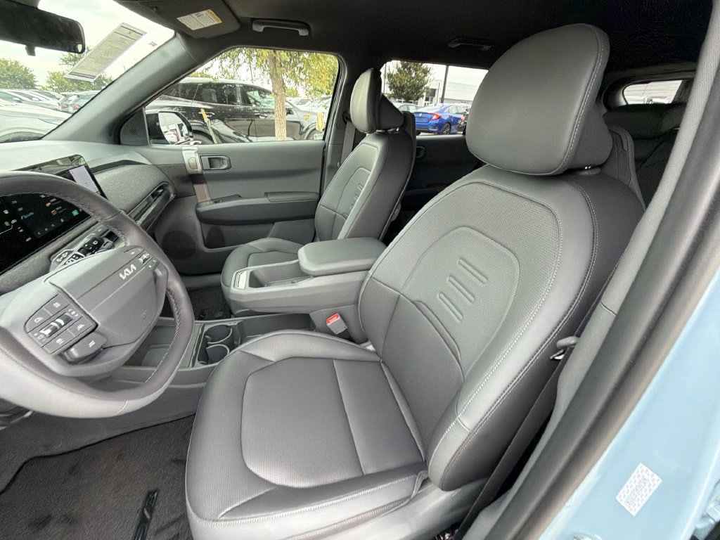 New 2027 Kia EV3 Wind w/ Wind Fwd Nightfall Package image 14