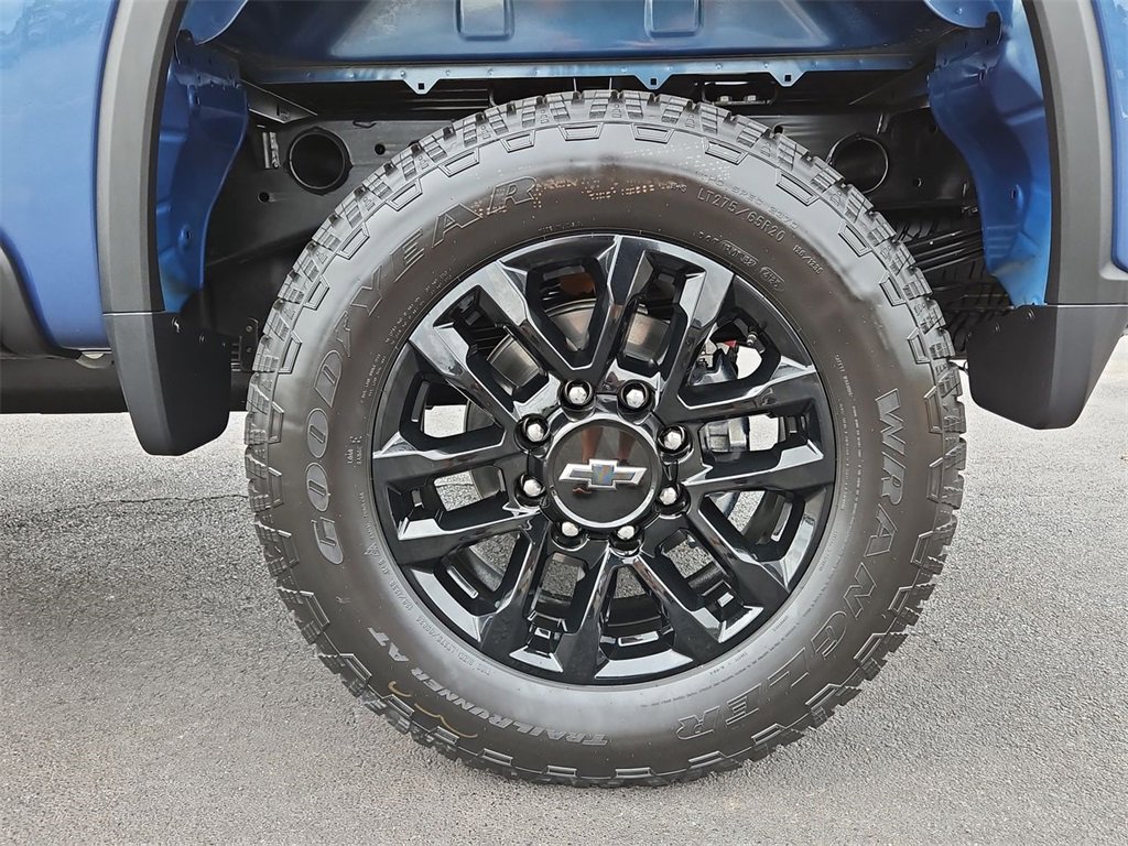 Certified 2026 Chevrolet Silverado 2500 Custom w/ Custom Value Package image 32