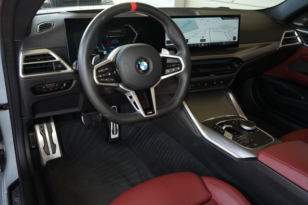 Used 2025 BMW M440i Coupe image 9