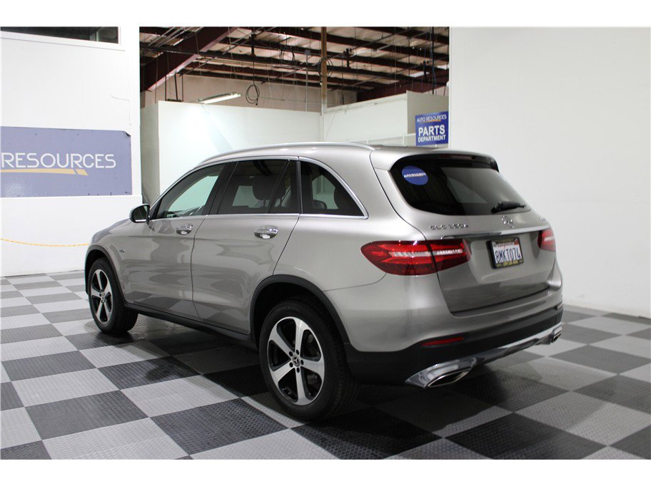 Used 2019 Mercedes-Benz GLC 350e 4MATIC image 6