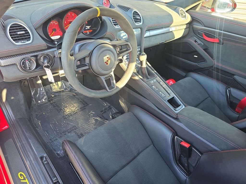 Certified 2025 Porsche 718 Cayman GT4 RS image 4